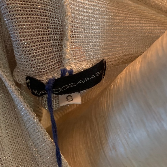 Beige top - Picture 4 of 4